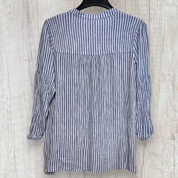 SIGNATURE STUDIO Plus  Blue White Embroidered Floral Stripe Boho Blouse Top 2X - Picture 5 of 8